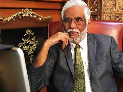 Dr Pillai