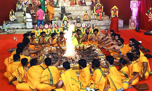 32-Priest Maha Rudram (Shiva’s Greatest Prayer) Chanting During 4 Kala (Powertimes)