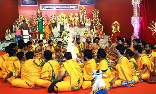 Super Deluxe 32-Priest Rudra Fire Lab Invoking Shiva as Destroyer of Sins & Sorrows with Vasodhara (Continuous Dripping of Ghee) 