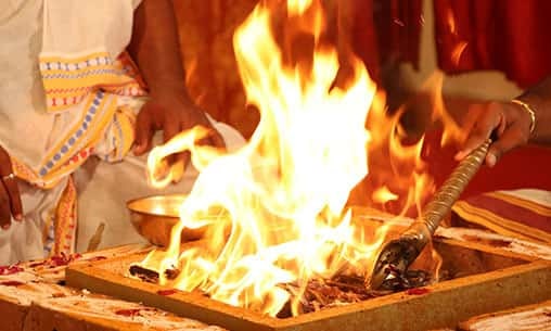 5-Priest Atharvana Pratyangira Fire Lab to Shield Against Curses, Afflictions & Malevolence on Krishna Paksha Ashtami Day 